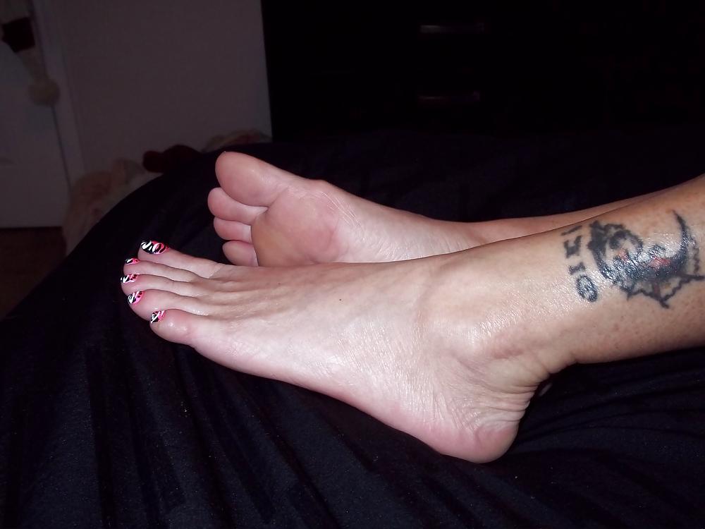 12P Chance's long tan legs and sexy pink toes