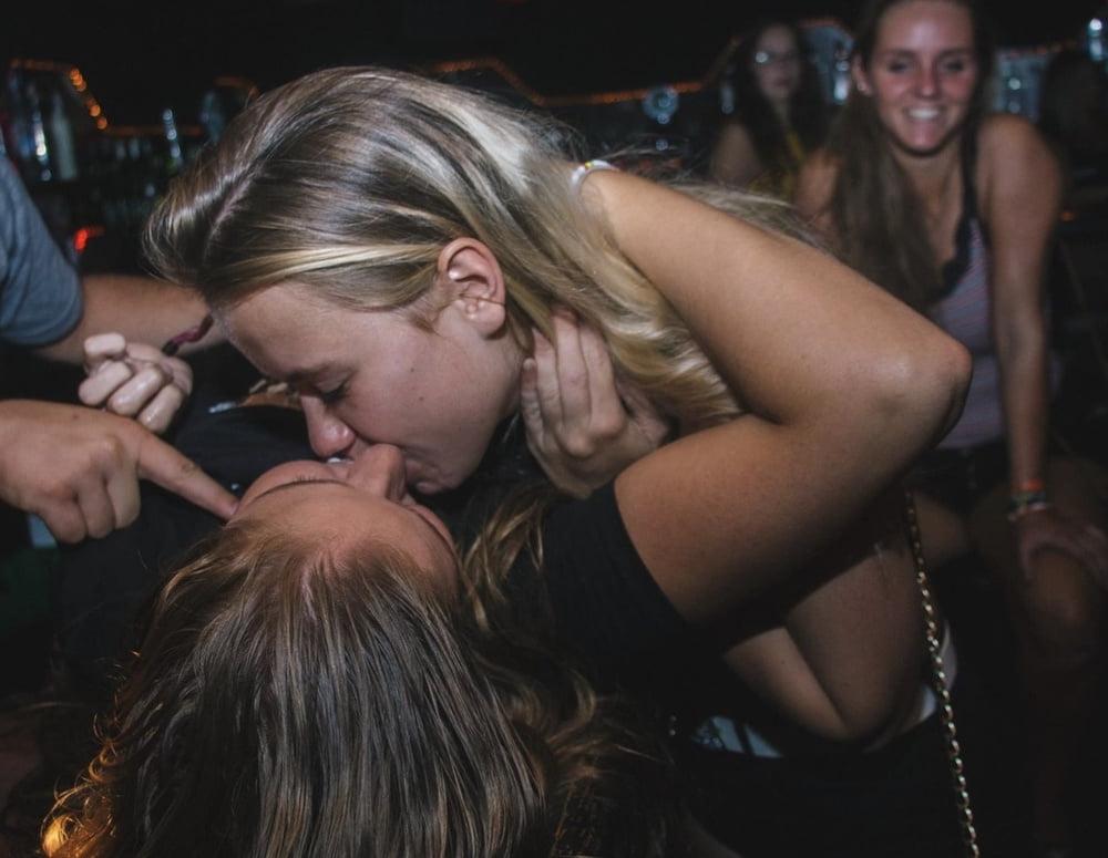 25P Hot dutch girls going wild and make out