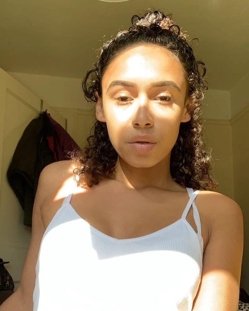 25P Oxford fuck slut