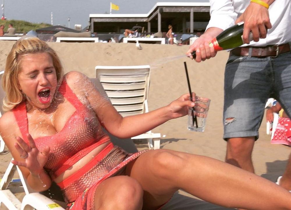25P So horny this big tit Dutch Celeb Sensi