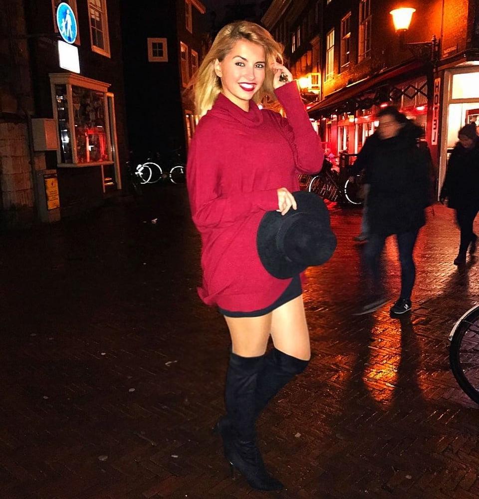 25P So horny this big tit Dutch Celeb Sensi