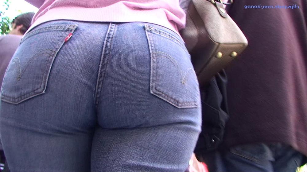 25P hidden camera big butts GLUTEUS DIVINUS