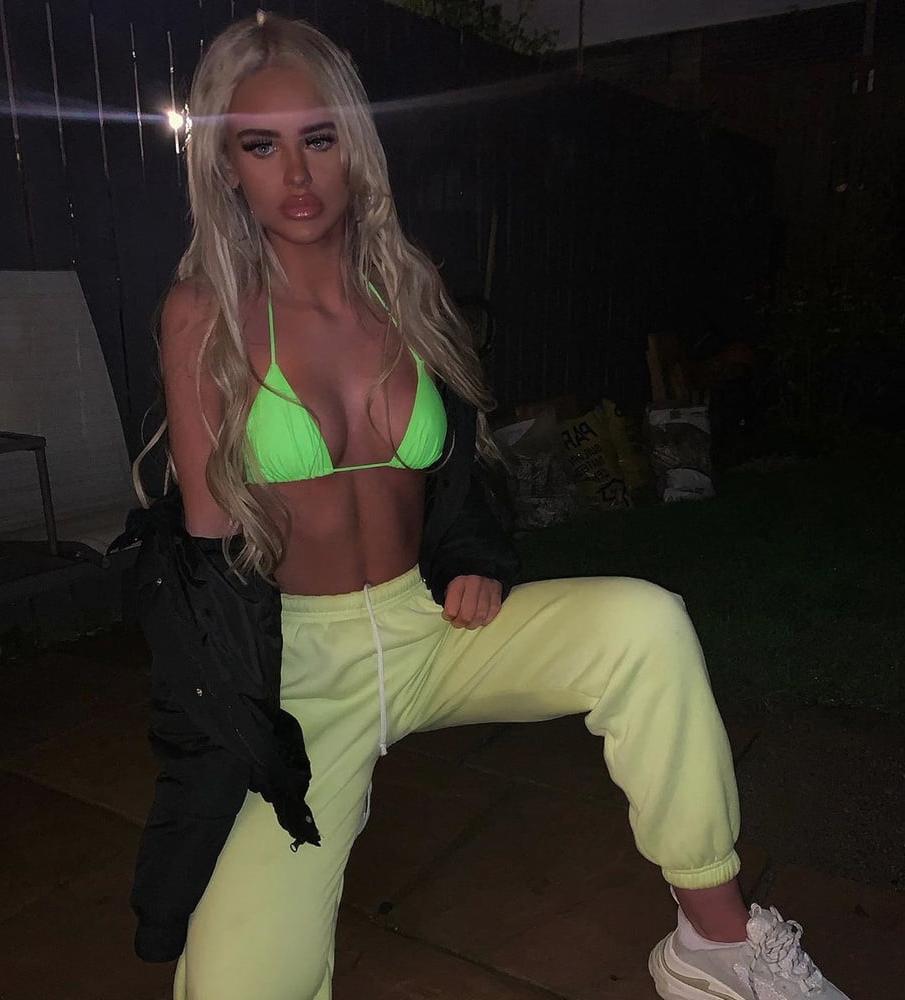 25P Kiera Francis true fuck slut