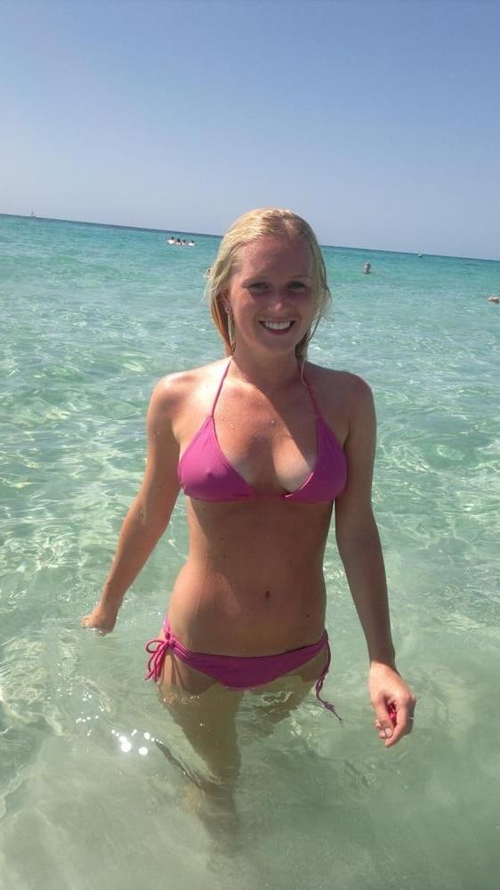 25P Sexy blonde love rimjob