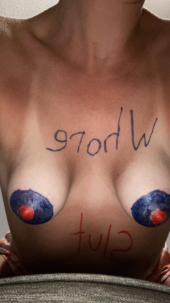 25P WHORE FUCK ME!!
