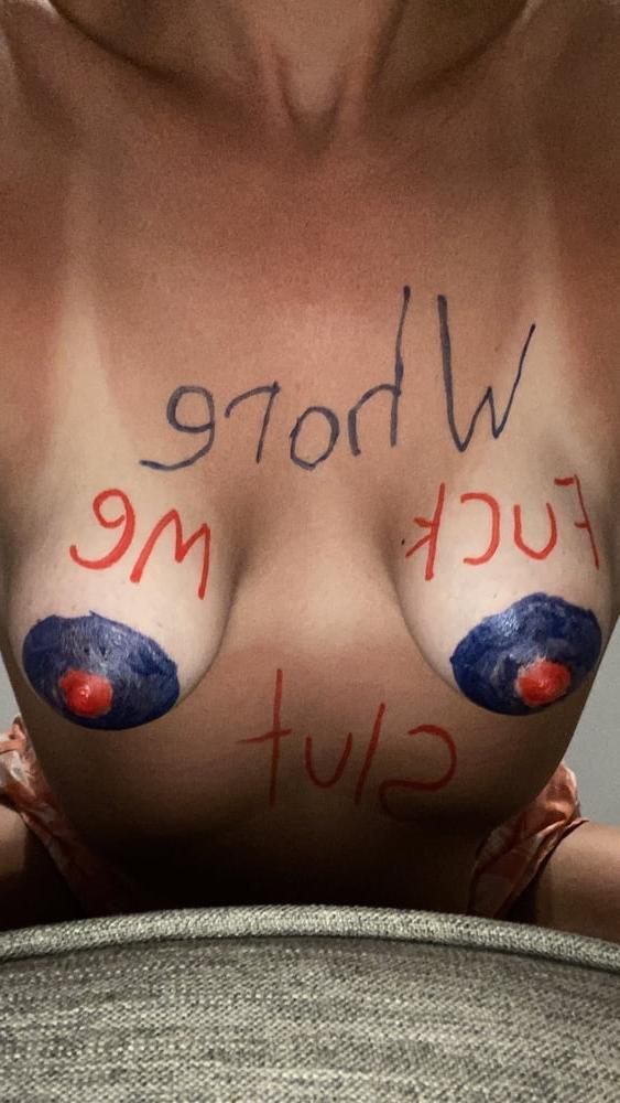 25P WHORE FUCK ME!!