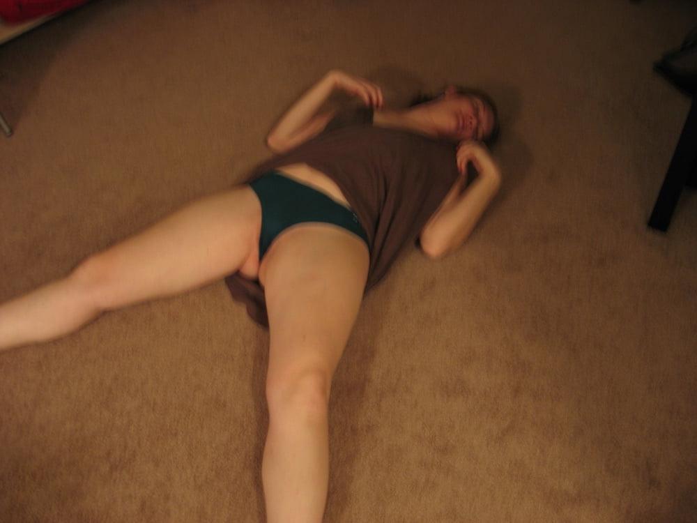 25P Party redhead