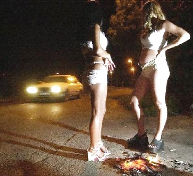 21P Mes Amies Les Putes 2 (Hookers in The Woods) By TROC