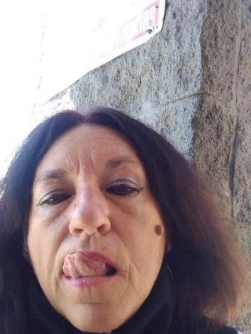 9P 63 year old granny loves to eat ass