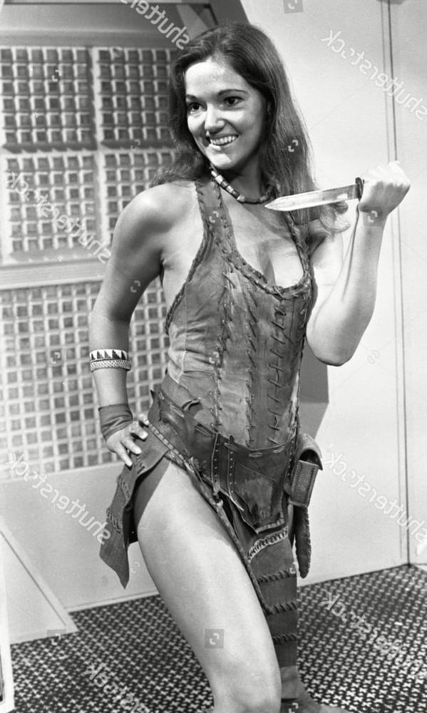 9P Women of Doctor Who: Louise Jameson