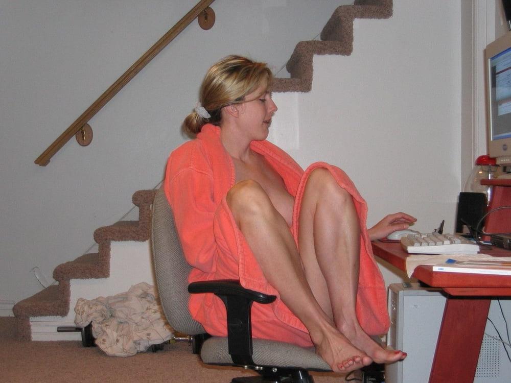 25P BONUS: Waiting for hubby to get home from work