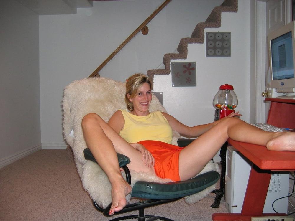 25P BONUS: Waiting for hubby to get home from work