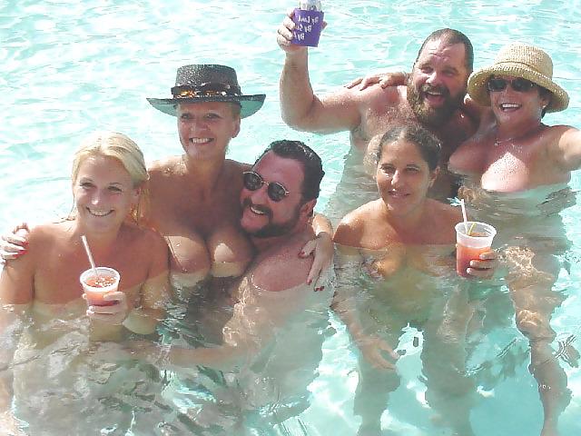 25P Orgy in The Pool