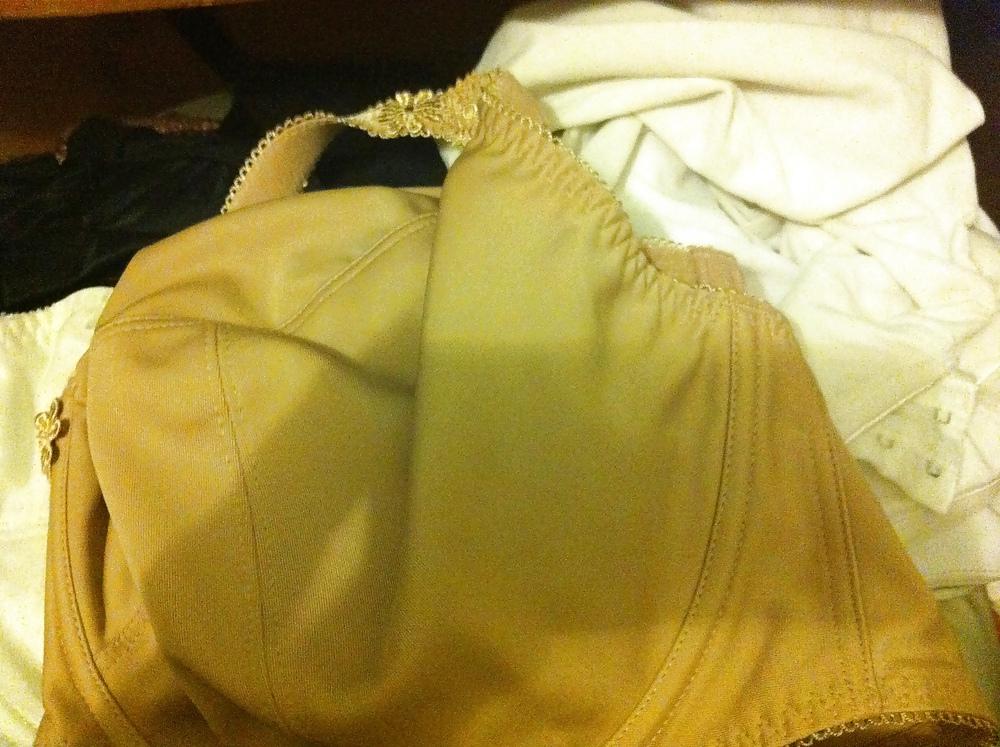 10P Friend's Wife's Knickers