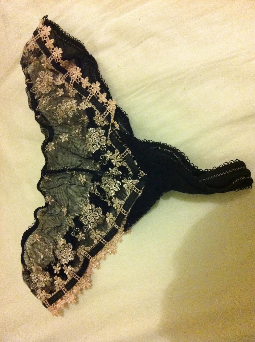10P Friend's Wife's Knickers