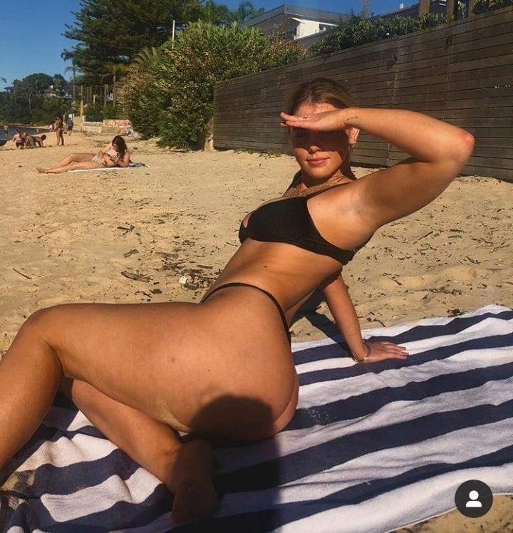25P Bikini - Who would you fuck and how?