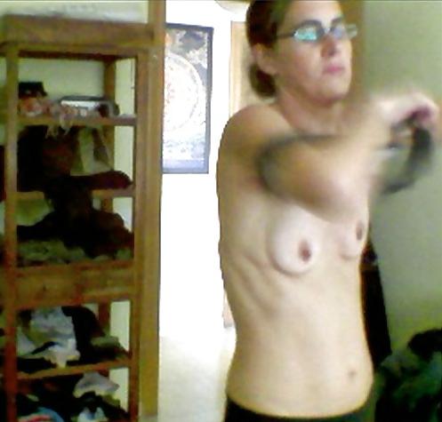 18P Hidden Cam MILF