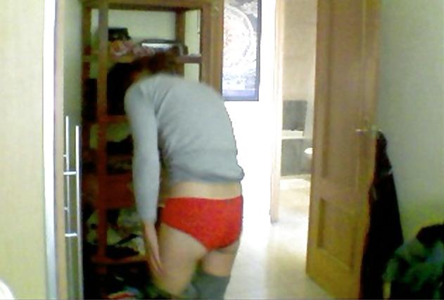 18P Hidden Cam MILF