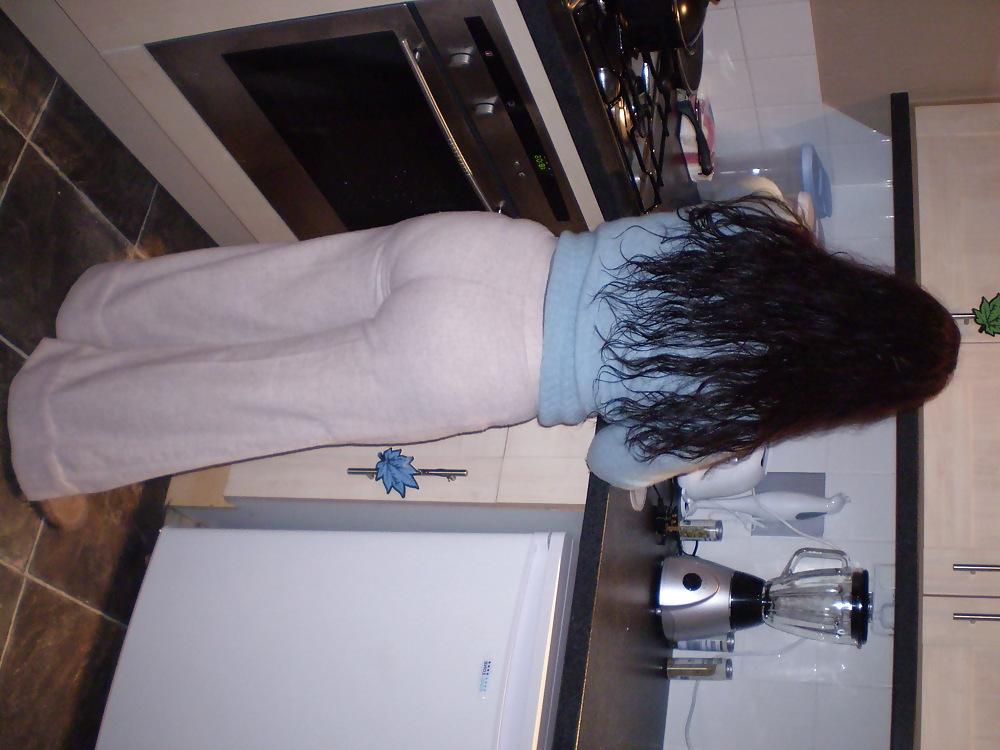 6P Celia at home