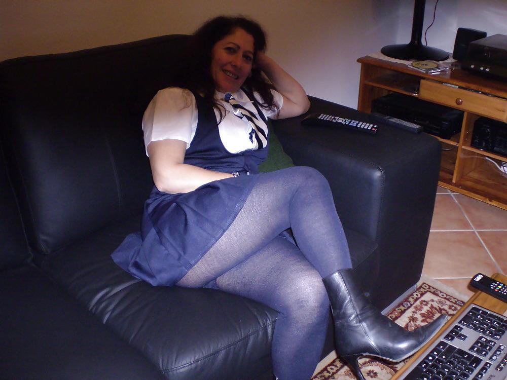 6P Celia at home