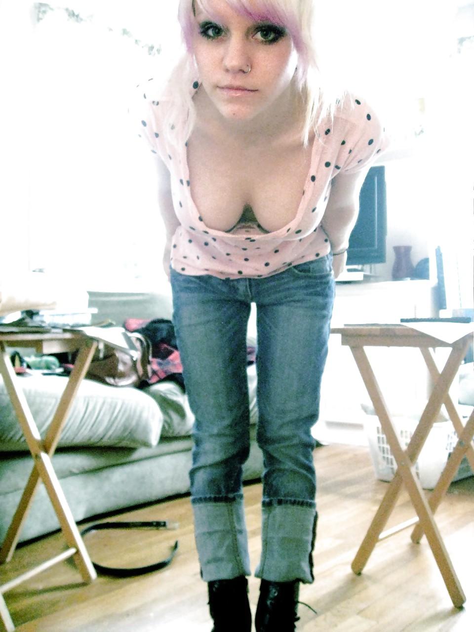 12P Living Fuck Doll