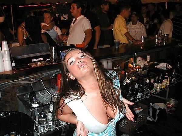 20P Buxom barmaids 