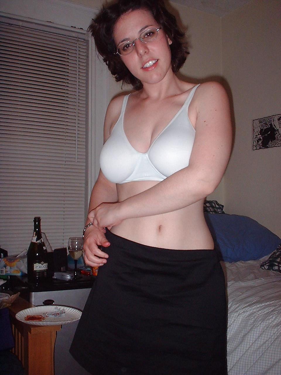 25P BUSTY DANIELLE - PLEASE FUCK WITH ME
