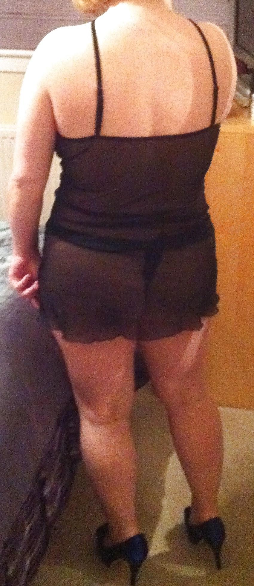 16P Post preggors - getting ready for first creampie