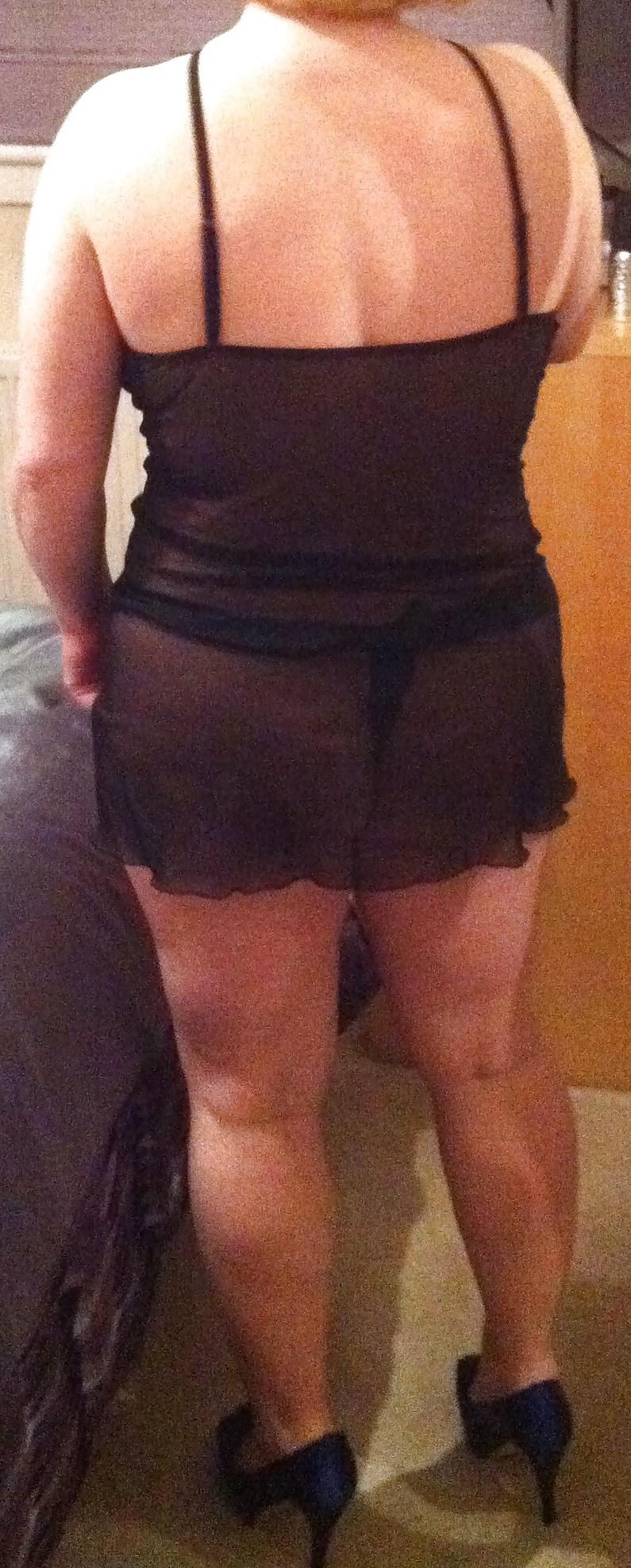 16P Post preggors - getting ready for first creampie