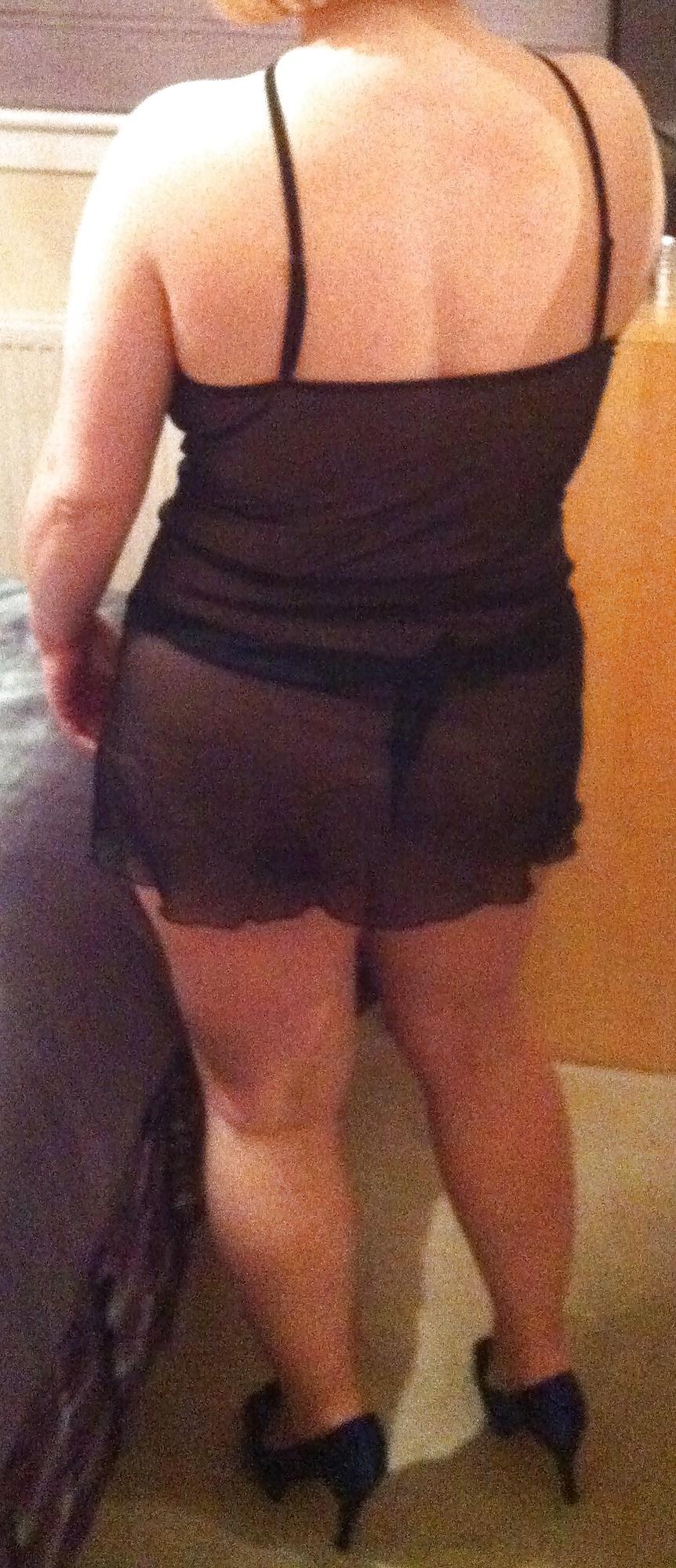 16P Post preggors - getting ready for first creampie