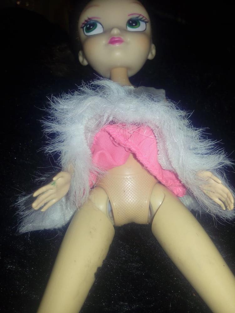 18P My Girlfriend Karen Doll