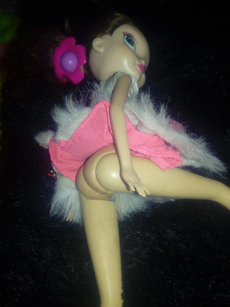 18P My Girlfriend Karen Doll