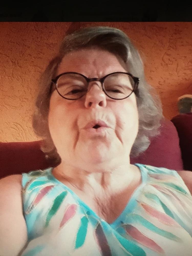 5P Horny dutch granny