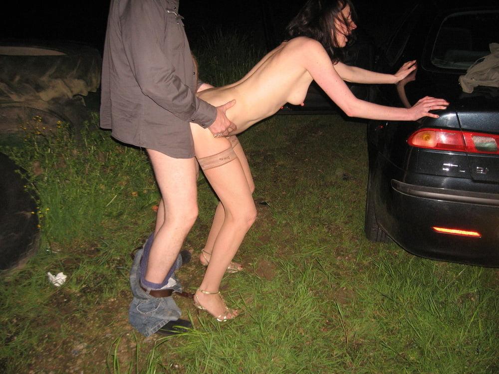 25P Hot slut dogging
