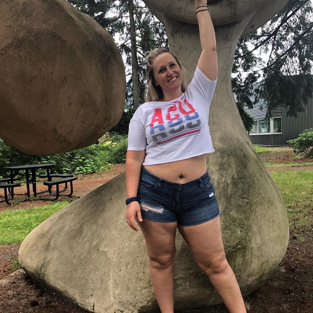 25P Tiarra bbw fuck pig