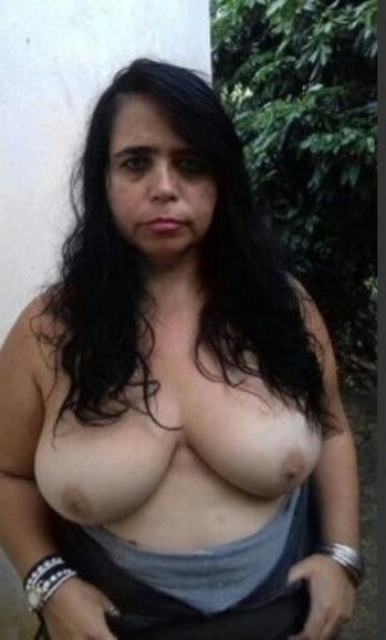 25P JERK YOUR COCK OFF TO MY HUGE SPANISH ASS