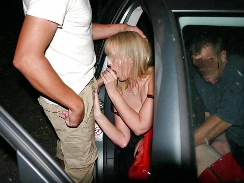 25P DOGGING SLUTS MIX