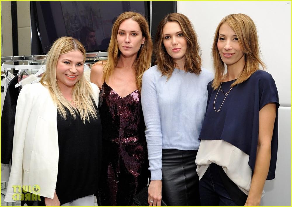 14P Mandy Moore - Topshop Holiday Event (2 November 2013)