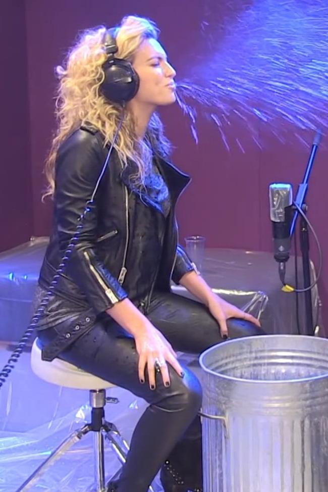 25P Miss T Kelly Fit As Fuck Hot  Look