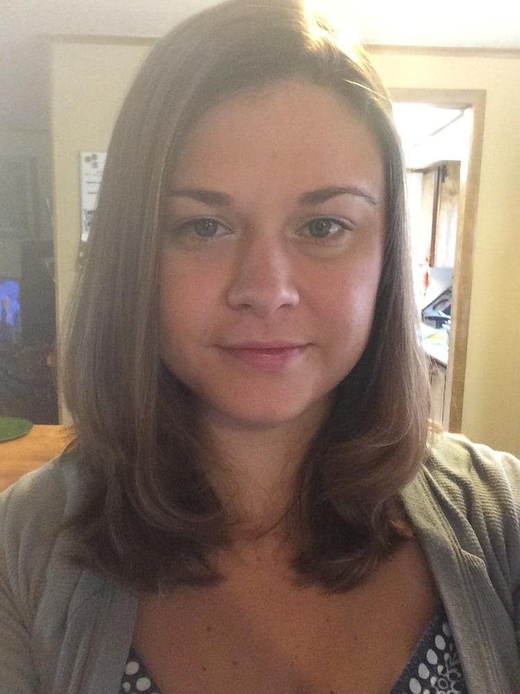 25P Famous Home Furnishings Employee MILF - Stephanie G