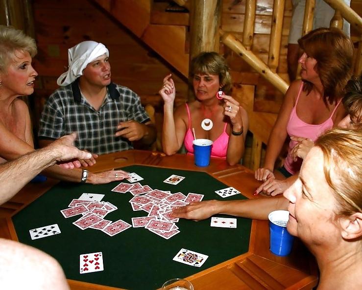 25P Card party