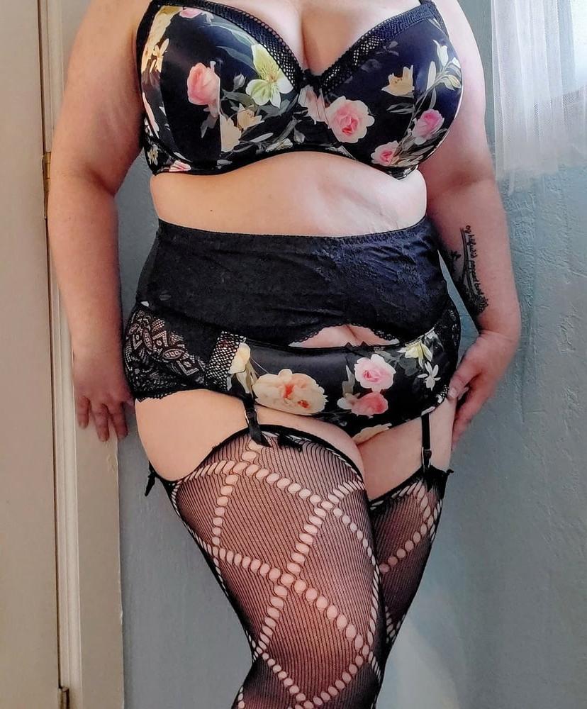 25P Bbw lingerie. Love to get that