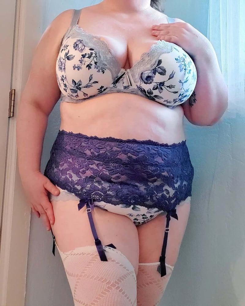 25P Bbw lingerie. Love to get that