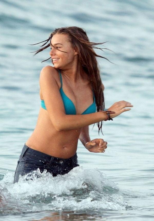 25P Indiana Evans Fit As Fuck Hot Look