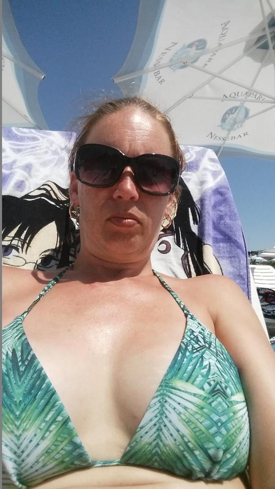 13P Trashy dutch Monique