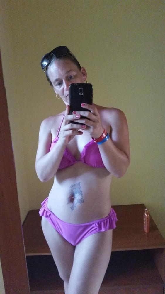 13P Trashy dutch Monique