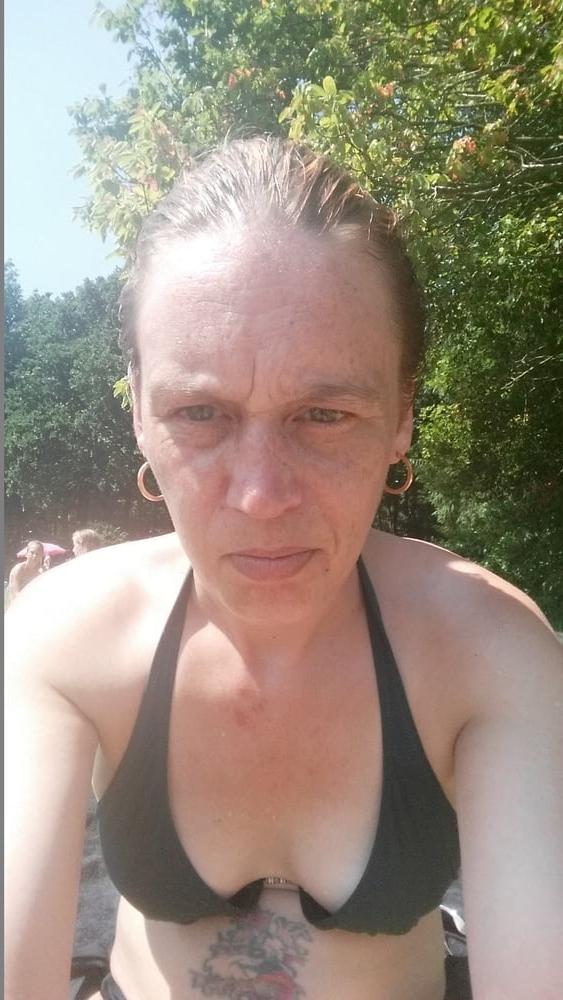 13P Trashy dutch Monique