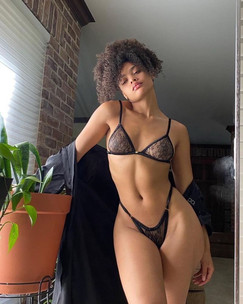 25P Love her body 2