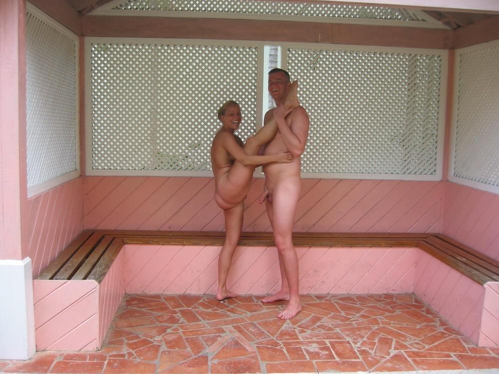25P Ash MILF on holiday