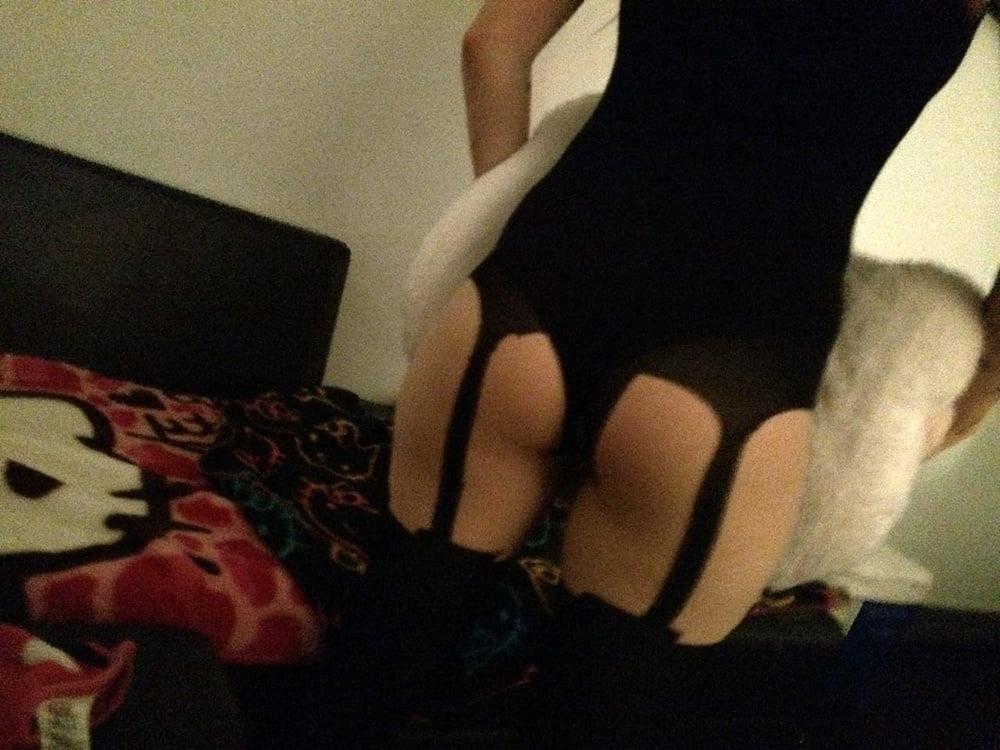 25P Avril makes my cock hard as fuck